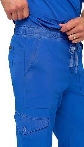 طقم فرك رجالي M&M SCRUBS - رقبة على شكل حرف V قابلة للتمدد ومتعددة الجيوب للرجال، قميص طبي موحد وسروال كارجو in Kuwait