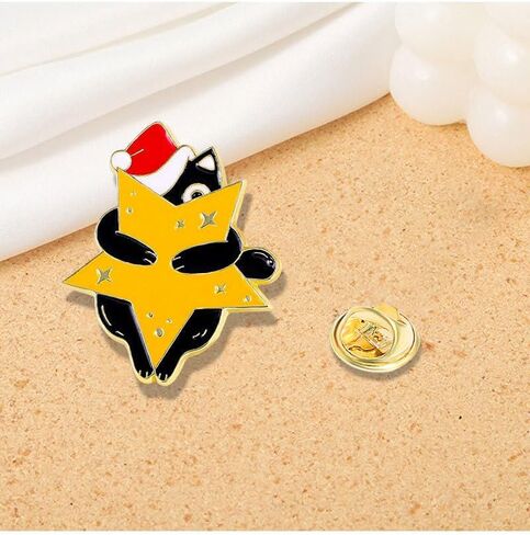 Cute Christmas Brooch Pins,Xmas Red Green Cartoon Enamel Badge Metal Backpack Badge,Versatile Clothing Hat Embellishment, Best Friend's Wedding Holiday Gift in Saudi Arabia