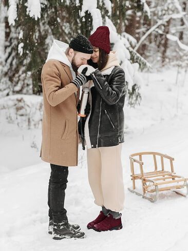 أحذية شتوية حمراء من SHIBEVER للنساء: أحذية ثلج دافئة مبطنة بالفراء سهلة الارتداء على الكاحل، أحذية مريحة مقاومة للماء للاستخدام في الهواء الطلق مقاس 8 in Kuwait