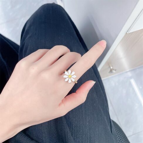 NewZenro Cute Daisy Flower Adjustable Open Ring for Women Sweet 14k Gold Plated Colorful Enamel Hypoallergenic Floral Expandable Statement Band Finger Rings Comfort Fit Dainty Trendy Jewelry Gifts in Saudi Arabia