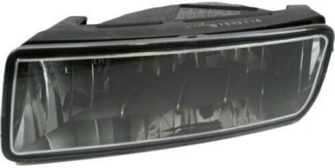 For Ford Expedition Fog Light 2003-2006 Driver Side DOT Certified With Bulbs Included FO2592215 - Replaces 4L1Z 15201 AA in Saudi Arabia