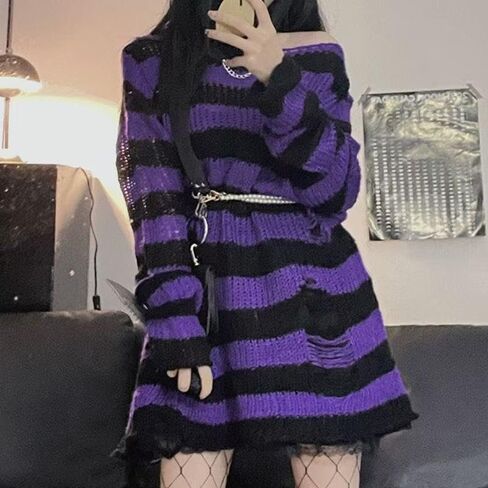 بلوفر نسائي كبير الحجم من Goth Punk ممزق مخطط بأكمام طويلة، ملابس علوية للشارع in Kuwait