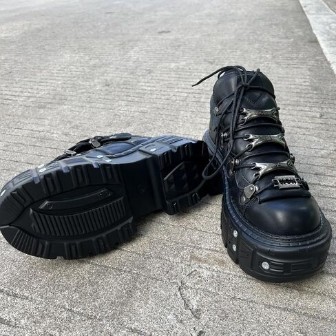 Vintage Women and Men Black Platform Sneakers Shoes Metal Decoration Gothic Retro Thick Sole Punk Shoes in Saudi Arabia