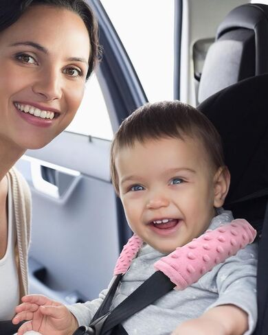 2 Pack Car Seat Belt Covers for Baby Kids, Reversible Soft Car Seat Shoulder Strap Pads, Seatbelt Cushion, Seat Neck Strap Covers for Stroller, Carrier, Pushchair (Black Star) in Kuwait