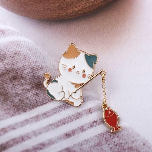 1Pc Green Cute Cat Brooch,Creative Cat Fishing Design Metal Enamel Brooch Cartoon Cute Animal Badge Pin Women's Brooches for Women Men in Saudi Arabia