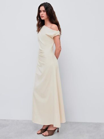 CIDER Asymmetrical Neck Solid Ruched Maxi Dress in Saudi Arabia