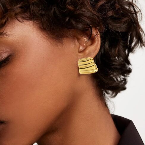 Chunky Gold Earrings for Women 18K Gold Plated Statement Earrings Trendy Minimalist Large Chunky Gold Studs Earrings in Saudi Arabia