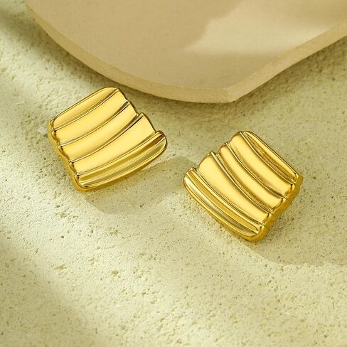 Chunky Gold Earrings for Women 18K Gold Plated Statement Earrings Trendy Minimalist Large Chunky Gold Studs Earrings in Saudi Arabia