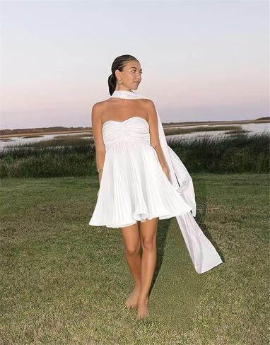 Strapless Bridesmaid Dresses Pleated Chiffon Mini Party Gowns Short Homecoming Dress with Scarf in Saudi Arabia