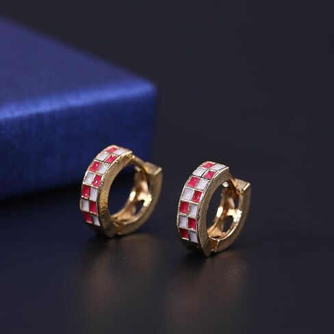 Gold Checkered Earrings for Women Halloween Earring Teacher Earrings Football Mom Black And White Hoop Earring Checkered Houndstooth Accessories Dainty Huggie Earring Jewelry in Saudi Arabia