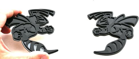 قطعتان من شارات الدبور المخصصة شعار BEE 3D Angry Agressive Badges ملصق استبدال لوحة الاسم لـ 392 345 جسم السيارة العالمي للدراجات النارية SUV ديكور نافذة الباب (نحلة غير لامع) in Kuwait