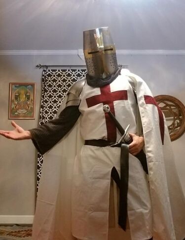 SUNLEXA Medieval Tunic Templar Knight Halloween Costume Hooded Cloak Renaissance Cosplay Medieval Costume (S-6XL) in Saudi Arabia