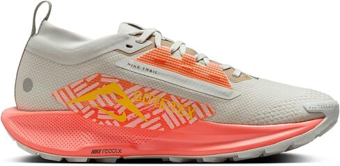 حذاء الجري Nike Pegasus Trail 5 Gore-TEX للسيدات مقاوم للماء (FQ0912-004، فضي فاتح/مانجو وايلد فاتح/مرجاني عتيق) مقاس 5 in Kuwait