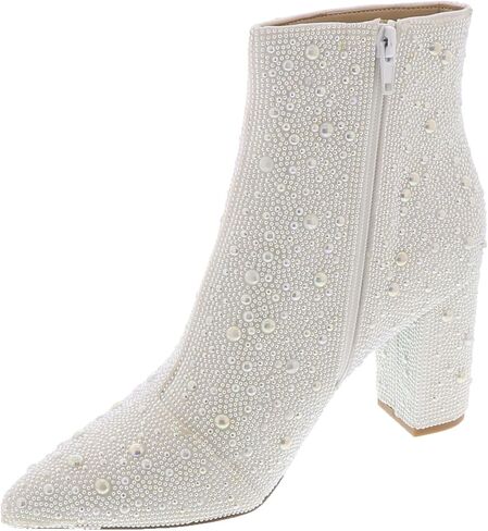حذاء Betsey Johnson Cady النسائي، 11 B(M) US، لؤلؤي in Saudi Arabia