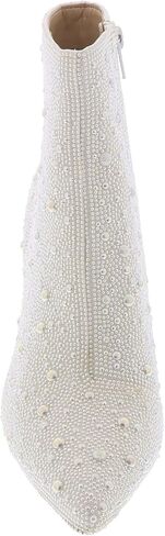 حذاء Betsey Johnson Cady النسائي، 11 B(M) US، لؤلؤي in Saudi Arabia