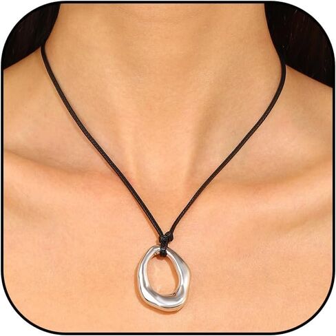 YANCHUN Layered Necklace for Women Stackable Necklaces Set Dainty Chain Necklace Layering Stack Charm Necklace Trendy Jewelry Christmas Gifts Stuffs Stocking Stuffers for Women in Kuwait