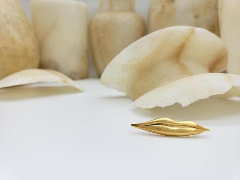 Lips Lapel Pin - Gold Plated - Man Ray Art Inspired Brooch in Kuwait