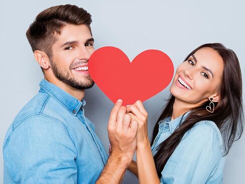 20 زوجًا من أقراط الهالوين المضادة للحساسية للنساء والفتيات، مجموعة من الأقراط على شكل عنكبوت اليقطين والقط الأسود والجمجمة والشبح اللطيفة، مجموعة مجوهرات على شكل قوس شجرة عيد الميلاد وندفة الثلج ورجل الثلج التركي وأوراق القيقب وعيد الشكر والسقوط المتدلي  in Kuwait