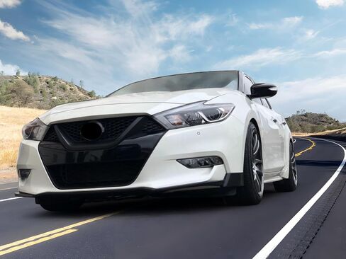 حافة ممتصة للصدمات الأمامية من IKON MOTORSPORTS متوافقة مع نيسان ماكسيما 2016-2018، لمسة نهائية للشفاه الأمامية من البولي يوريثان الأسود أسفل سبويلر الذقن in Saudi Arabia