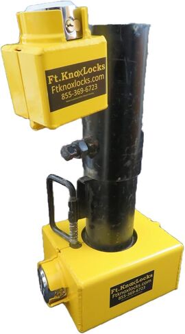Gooseneck Round Tube Coupler/Hitch Trailer Lock Combo (TwoTrimax Puck Locks Included) in Kuwait