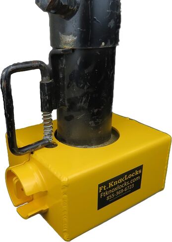 Gooseneck Round Tube Coupler/Hitch Trailer Lock Combo (TwoTrimax Puck Locks Included) in Kuwait
