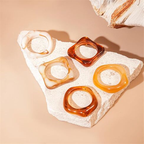 GYRMMUE Vintage Chunky Resin Ring Set for Women,Multicolor Acrylic Stackable Rings Irregular Plastic Knuckle Ring Set Y2k Aesthetic Statement Midi Rings Thick Dome Finger Jewelry in Saudi Arabia