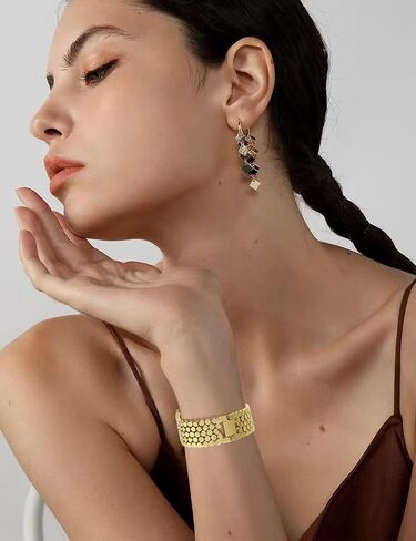 أحزمة JR.DM على شكل قرص العسل متوافقة مع ساعة Apple 38 مم 40 مم 41 مم 42 مم 44 مم 45 مم 46 مم للنساء، بديل حزام معدني فاخر من الذهب والفضة لسلسلة iWatch 10/9/8/7/SE/6/5/4/3/2/ 1 in Kuwait