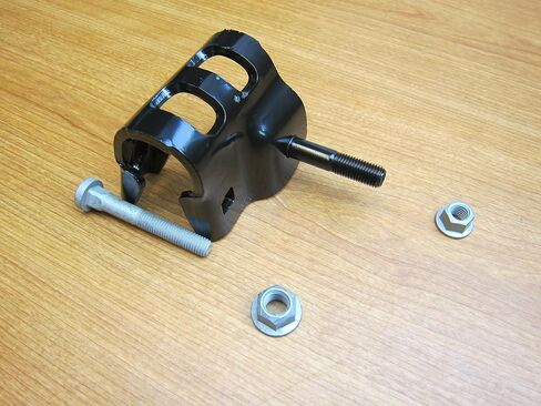 Jeep Wrangler Steering Linkage Damper Bracket Mopar OEM 68066693AA in Saudi Arabia