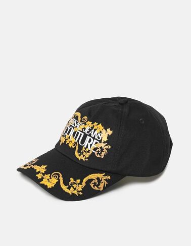 قبعة بيسبول VERSACE JEANS COUTURE سوداء/ذهبية كلاسيكية بنمط أوراق شجر ذهبية اللون in Saudi Arabia