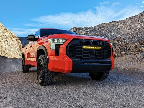 عدسة فلتر صفراء انتقائية 2500K من iJDMTOY، متوافقة مع Toyota 2022-up Tundra، 2023-up Sequoia TRD Pro OEM Grille Lightbar (تصميم غير دائم، سهل الارتداء والخلع) in Saudi Arabia