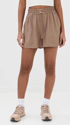 Varley Women's Barket Woven Shorts in Saudi Arabia