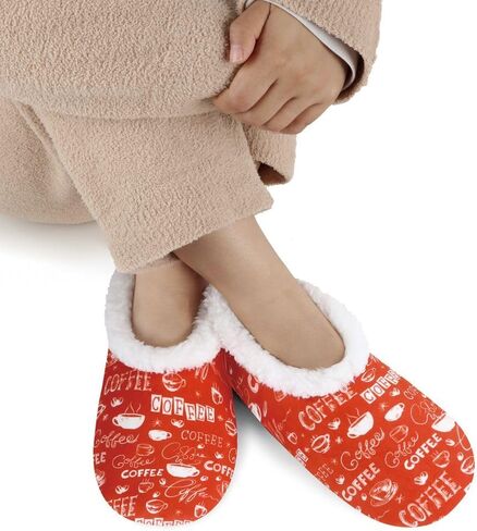 Snoozies Blissful Print Slipper Socks for Women with Warm and Soft Sherpa Lining, Cute House Shoes for Women Non-Skid Sole in Saudi Arabia