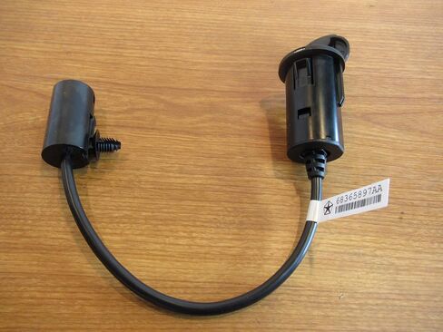 2013-2019 Ram 1500 2500 3500 4500/5500 USB Charging Port New Mopar OEM in Saudi Arabia