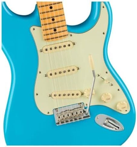 Fender 6 String Solid-Body Electric Guitar, Right, 3-Color Sunburst (0113942700) in Saudi Arabia