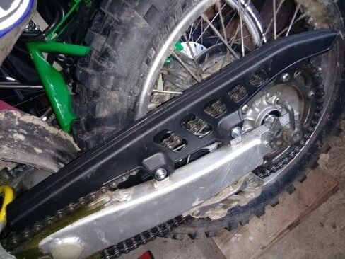ABS سلسلة أسنان العجلة غطاء حماية لياماها TTR250 TW200 TW225 XT225 TTR 250 TW 200 225 XT 225 in Saudi Arabia