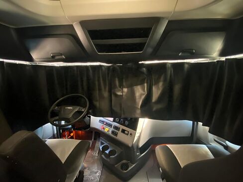 Windshield Curtains Fits Freightliner Cascadia 2008-2025 (Grey) in Saudi Arabia
