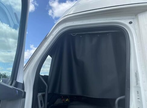 Windshield Curtains Fits Freightliner Cascadia 2008-2025 (Grey) in Saudi Arabia