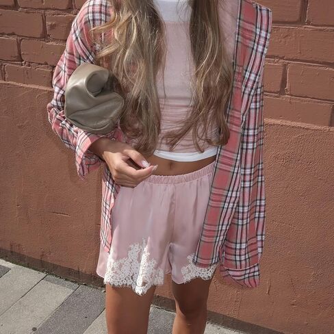 XBTCLXEBCO Satin Silk Shorts for Women Y2K Lace Trim Low Waist Pajama Bottoms Comfy Silky Lounge Shorts Pj Boxers Sleepwear in Kuwait