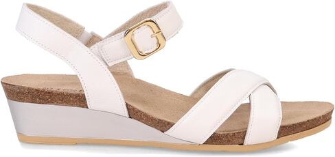 صندل العرش للسيدات من NAOT Footwear in Saudi Arabia