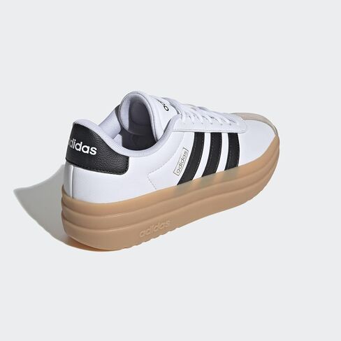 أديداس ونسى VL Court Sneaker Bold Sneaker ، Alumina/White/Gum ، 7.5 in Kuwait