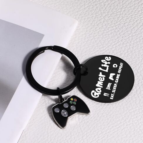 هدايا الألعاب، سلسلة مفاتيح لمشغل ألعاب الفيديو لمحبي الألعاب، الرجال والنساء، الصديق، الزوج، عيد الميلاد in Kuwait