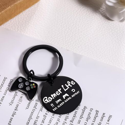 هدايا الألعاب، سلسلة مفاتيح لمشغل ألعاب الفيديو لمحبي الألعاب، الرجال والنساء، الصديق، الزوج، عيد الميلاد in Kuwait