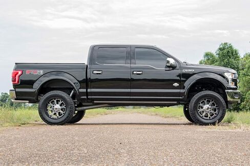 طقم رفع التعليق Rough Country 6 بوصة لـ 2011-2014 Ford F-150 2WD - 57330 in Saudi Arabia
