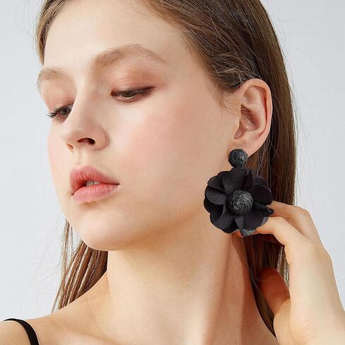 Rattan Flower Drop Earrings Raffia Dangle Boho Statement Earrings for Women in Saudi Arabia
