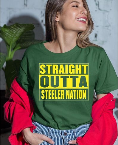 تي شيرت نسائي لكرة القدم Straight Outta Steeler Nation، برقبة دائرية من القطن الناعم، مقاس كاجوال، تي شيرت برسومات عصرية in Kuwait