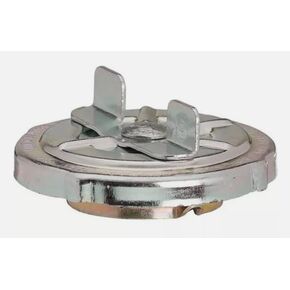 D135098 Fuel Cap Fits Backhoe Skid Steer 1845C 1845 1840 1835 1835B 1835C, Replacement for Case OEM ﻿ in Saudi Arabia