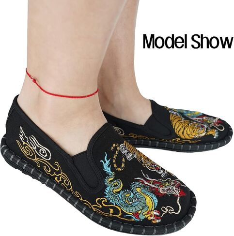 Embroidered Tai Chi Kung Fu Shoes, Unisex Canvas Martial Arts Flats, Traditional Chinese Slip-On Sneakers with Non-Slip Sole for Men and Women 12 Styles in Kuwait