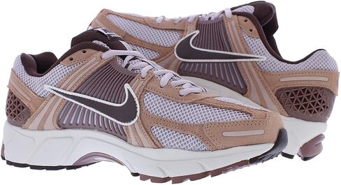 حذاء Nike Zoom Vomero 5 للرجال (HF1553-200، طين مغبر/بنفسجي بلاتيني/أرجواني سموكي/أرضي) مقاس 13 in Saudi Arabia