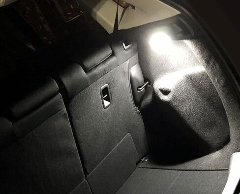 مجموعة إضاءة منطقة الشحن iJDMTOY واحدة من زينون بيضاء كاملة LED متوافقة مع Nissan Versa Murano Juke Rogue Leaf، مدعومة بثنائيات LED 18-SMD، استبدل مصباح صندوق السيارة المتوهج OEM in Saudi Arabia