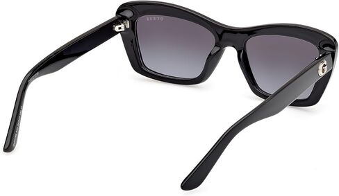 GUESS Plastic Rectangular Sunglasses in Saudi Arabia